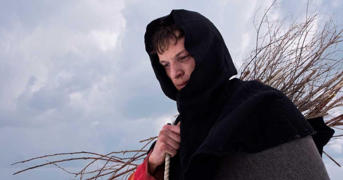 The medieval peasant off to work in the fields. Source: Demian / Adobe Stock
